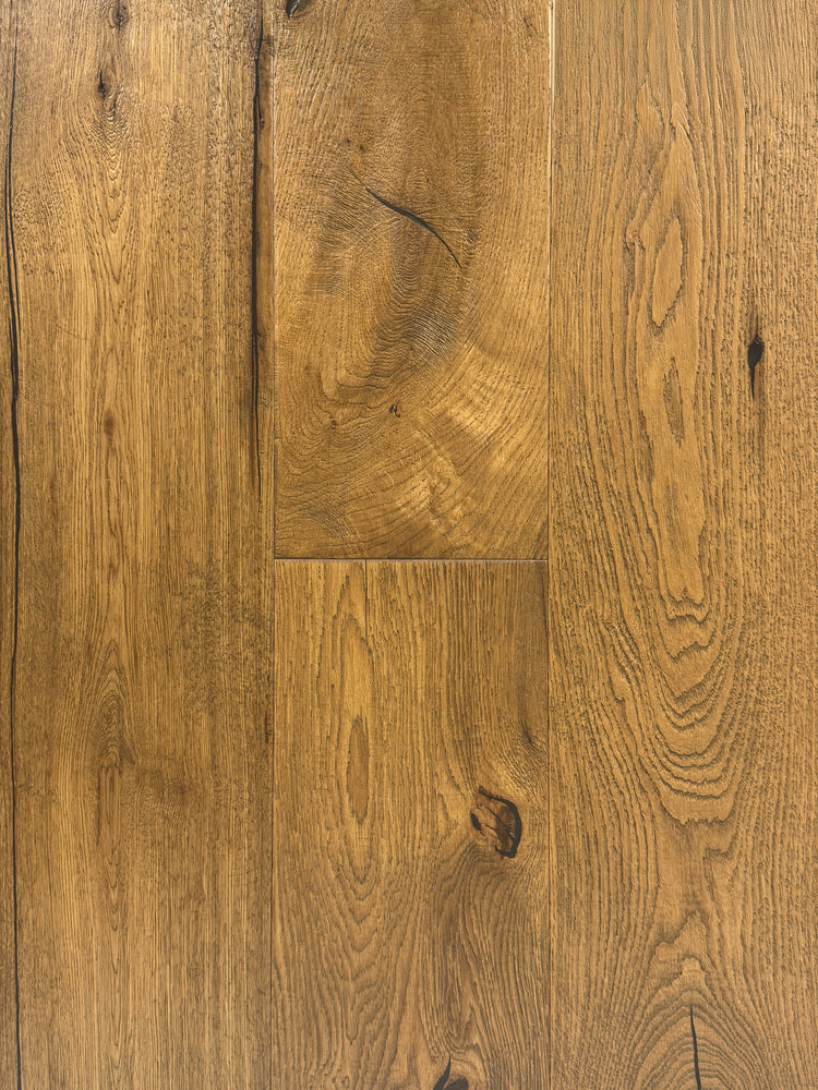 Flooraa Antwerpen – houten vloer in plank | houtlook vloer kopen bij Vloeren Point