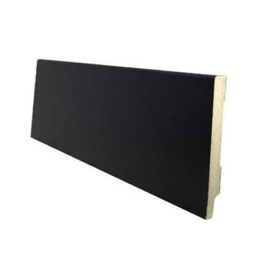 Plint RAL9005 voorgelakt 90×12 mm — 244 cm